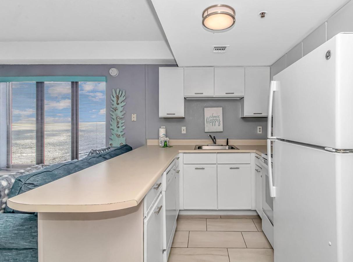 מירטל ביץ' Angled Oceanfront Studio With Incredible Views! Palace Resort 1003 - Sleeps 4 Guests מראה חיצוני תמונה